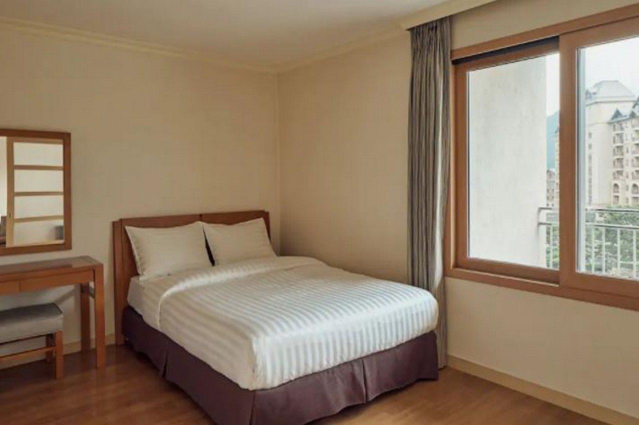 Delpino Hotel Sokcho Exterior photo