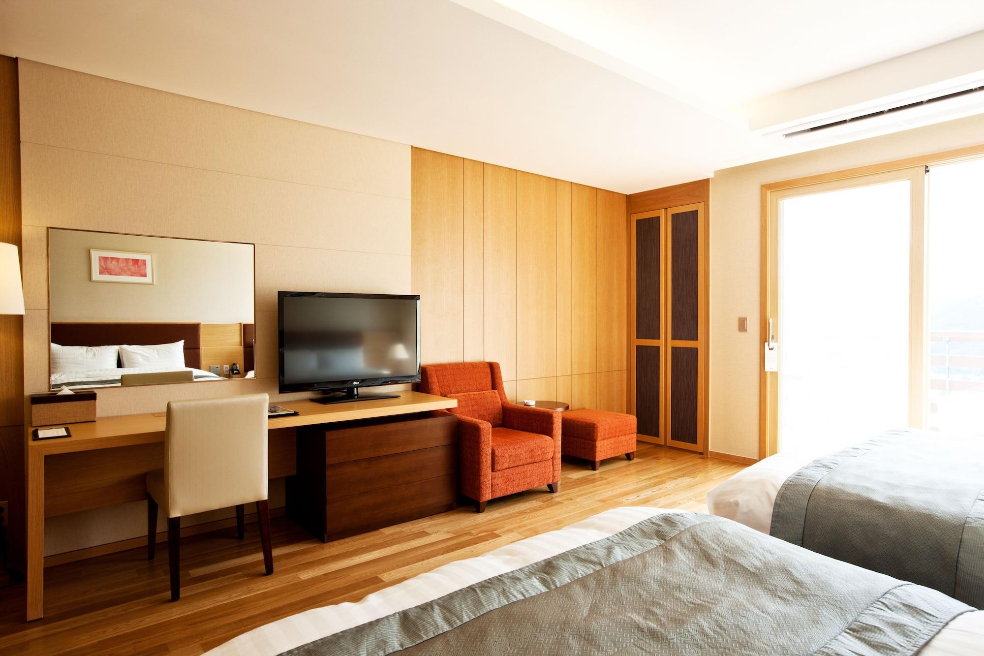 Delpino Hotel Sokcho Exterior photo