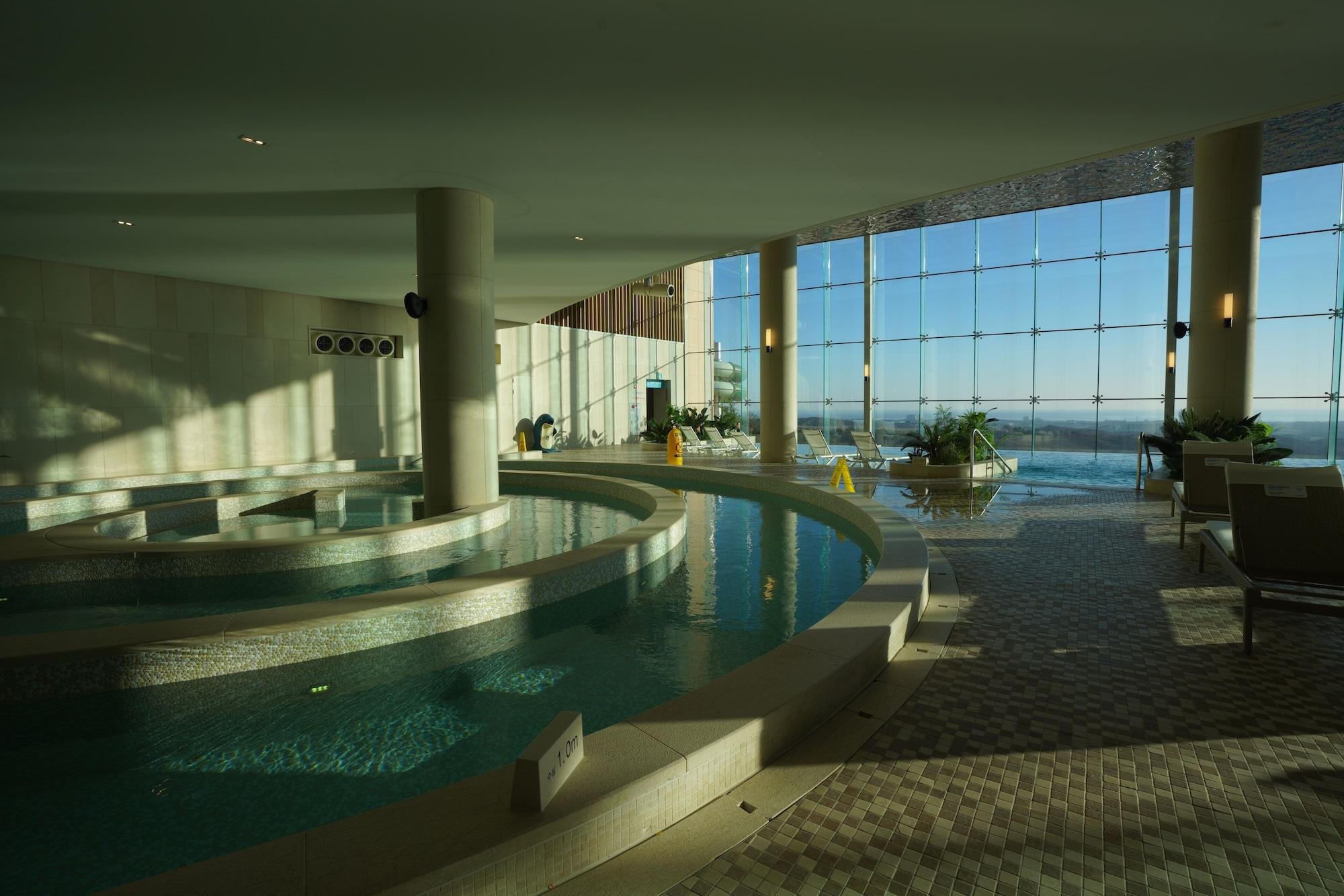 Delpino Hotel Sokcho Exterior photo