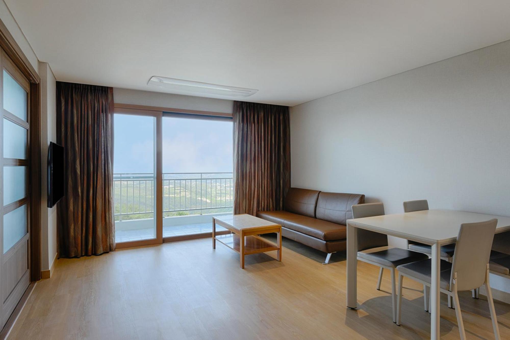 Delpino Hotel Sokcho Room photo