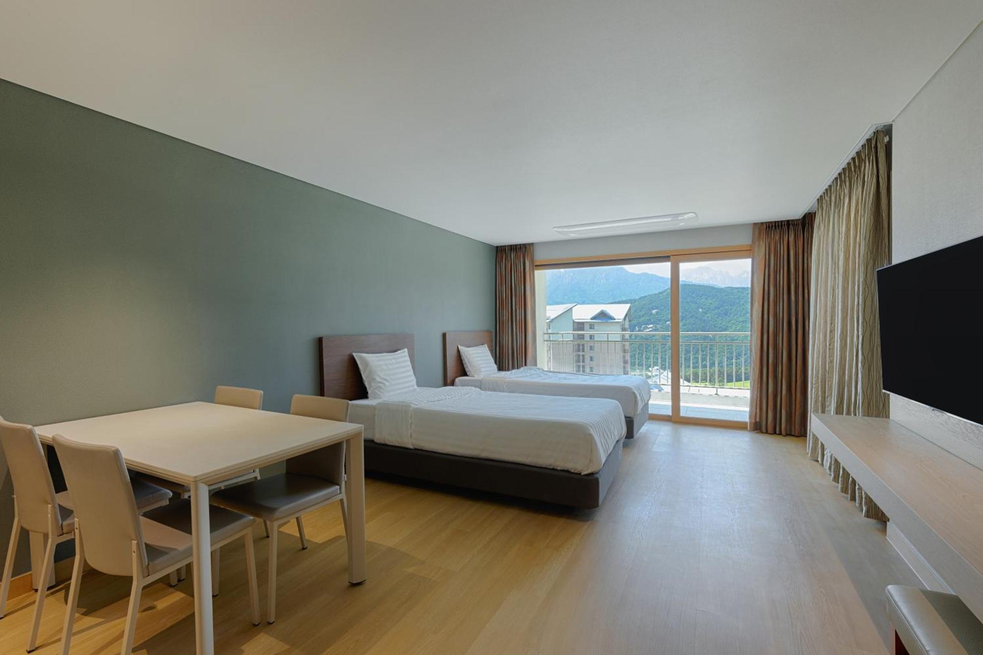 Delpino Hotel Sokcho Room photo